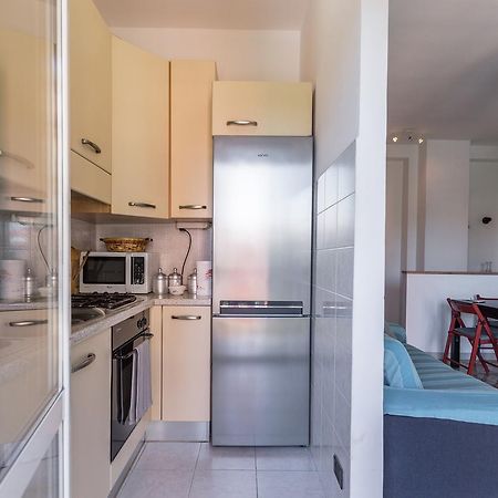 Linate Airport Apartment Милан Экстерьер фото