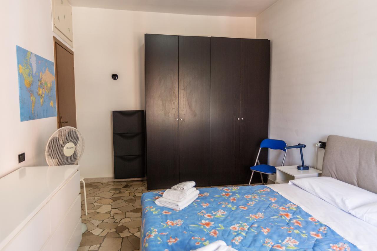 Linate Airport Apartment Милан Экстерьер фото